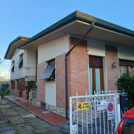 Vacanze A Viareggio Luaran gambar